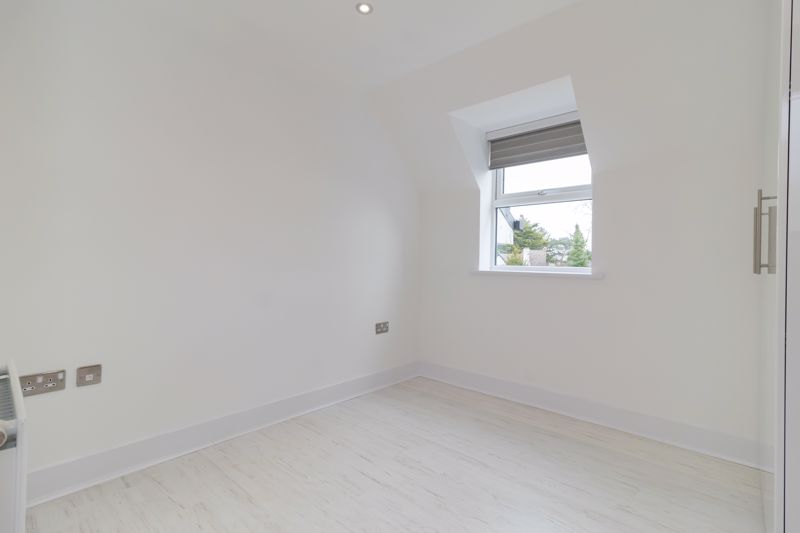 Westhall Road